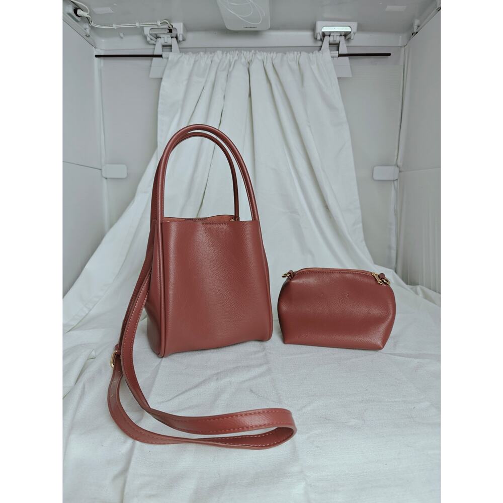 ANTHROPOLOGIE Hollace Tote: Mini Edition raisin color NEAR NEW - Picture 2 of 9
